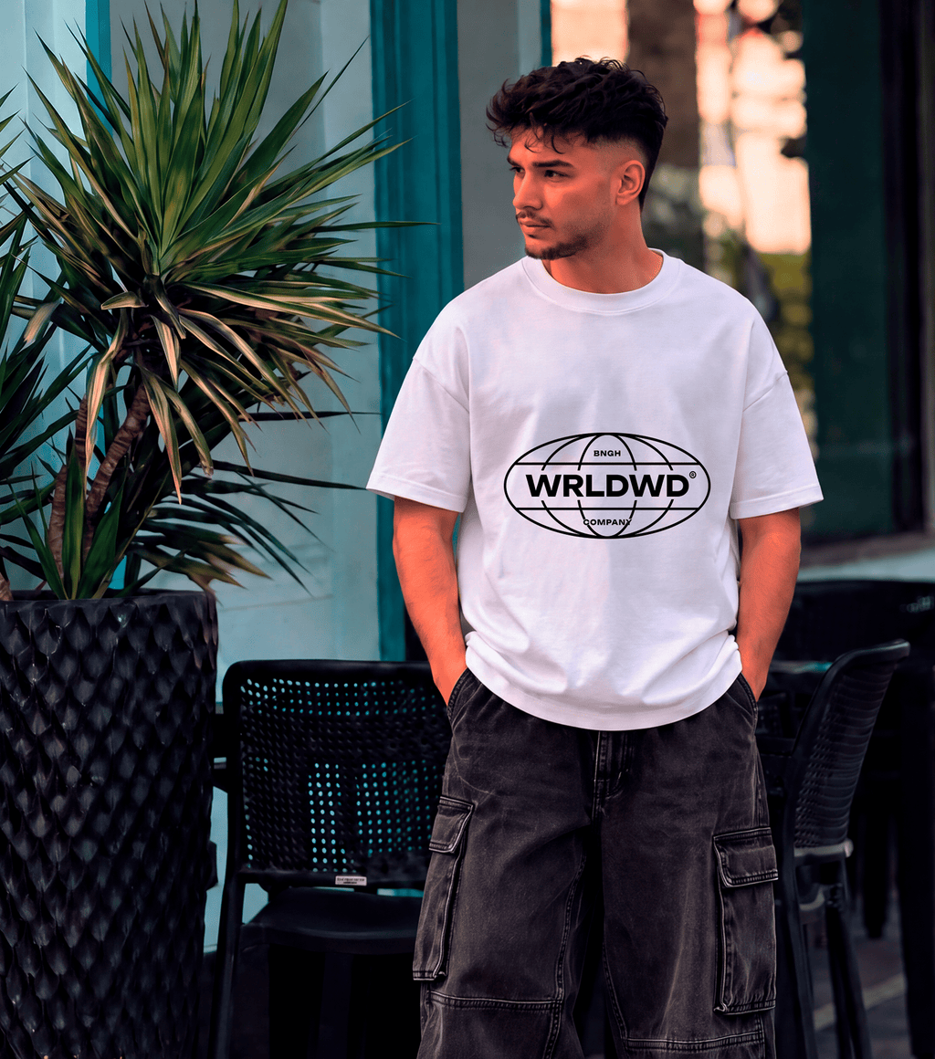 Camiseta Oversized White WRLD